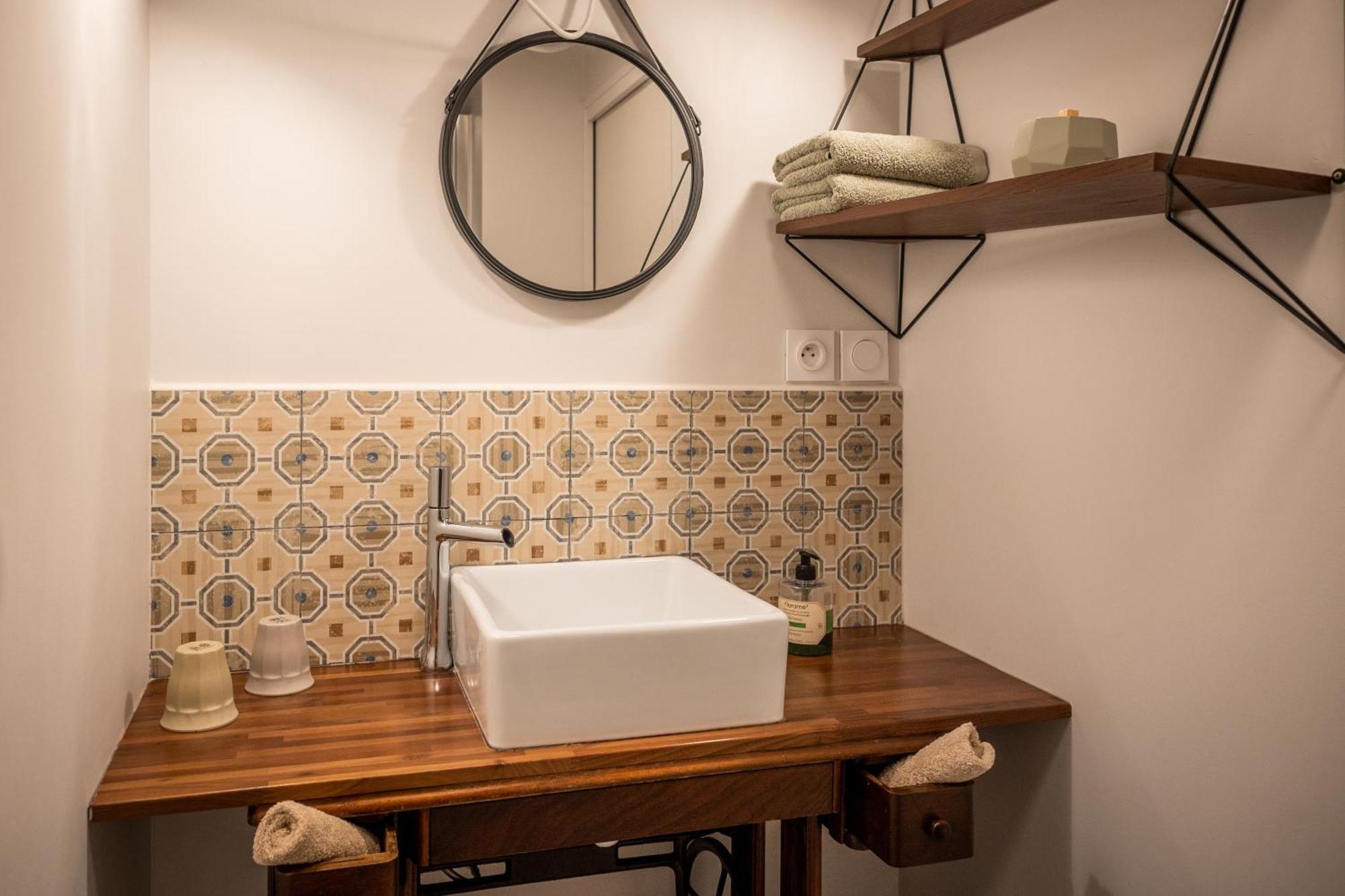 B&B La Maison De Julia Алби Екстериор снимка